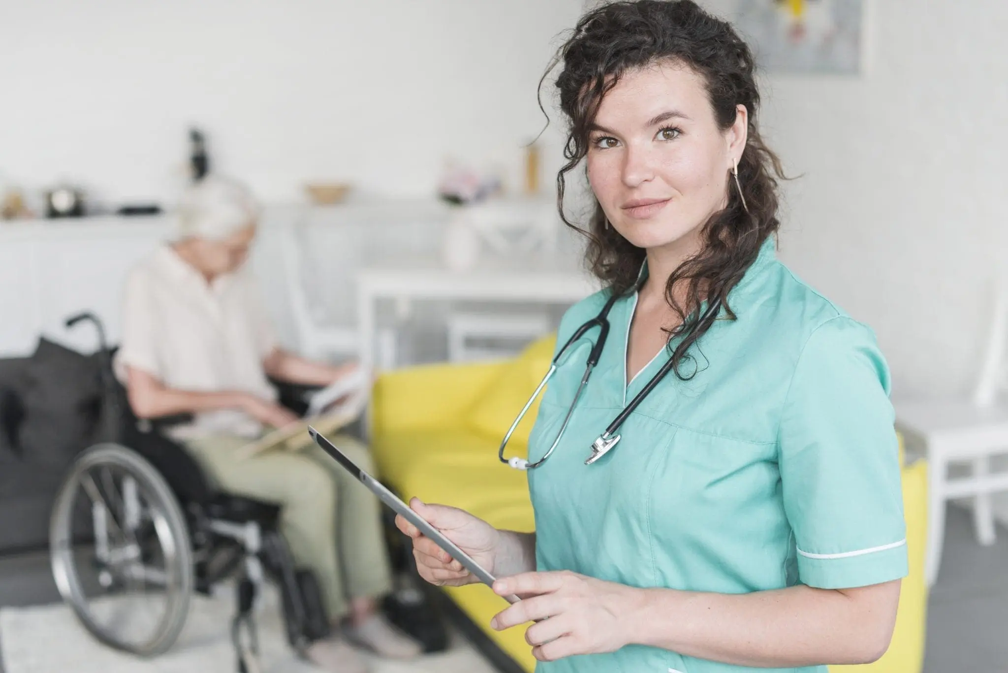 nurse-in-hospital